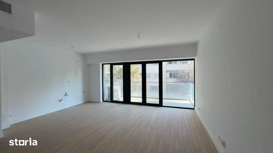 Apartament cu 3 camere în 13 Septembrie