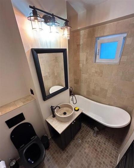Apartament cu 3 camere semidecomandat, mobilat în Gheorgheni