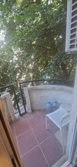 Garsonieră decomandată, mobilată în Calea Călărașilor