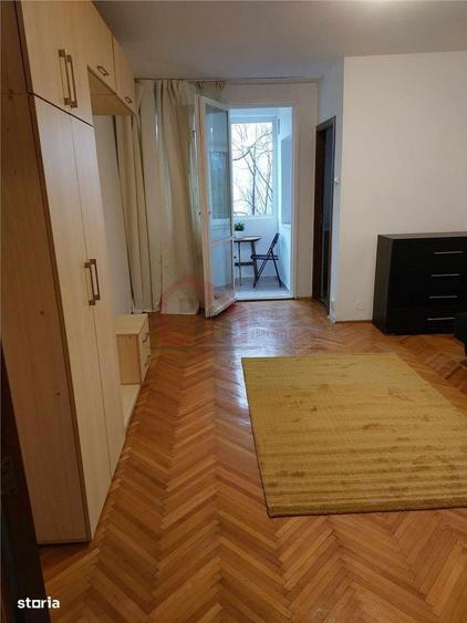 Garsonieră semidecomandată în Costin Georgian