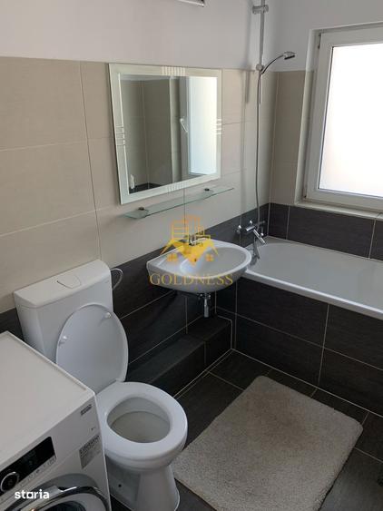 Apartament cu 3 camere, mobilat în Între Lacuri
