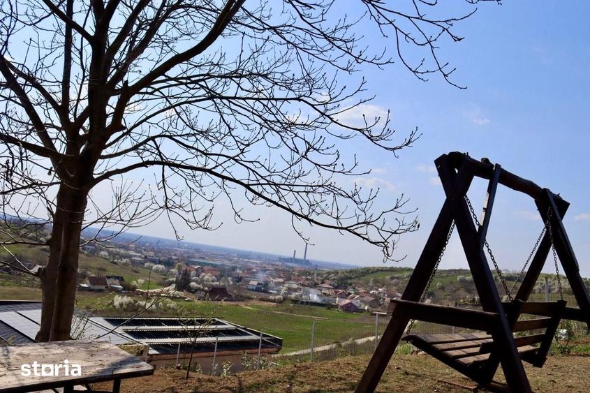 Casă cu 4 camere cu Teren 2000 Mp în Oncea