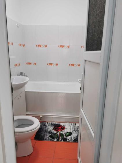 Apartament cu 2 camere semidecomandat în Alexandru cel Bun
