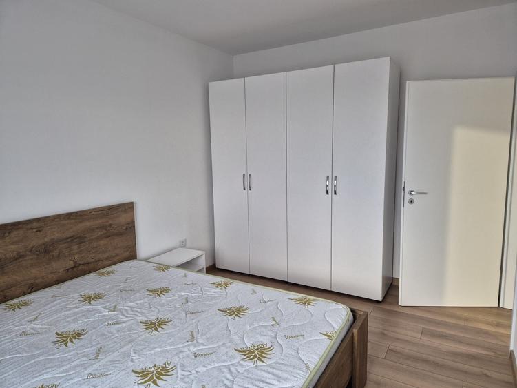 Casă cu 3 camere în Moșnița Veche