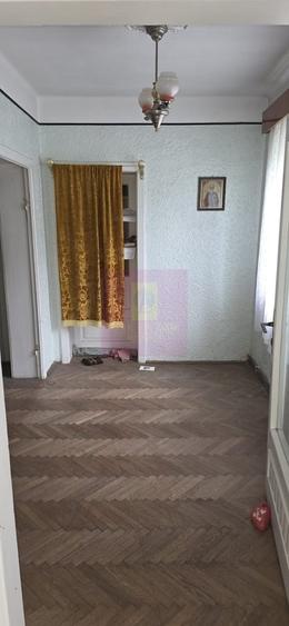 Casă cu 2 camere în Central