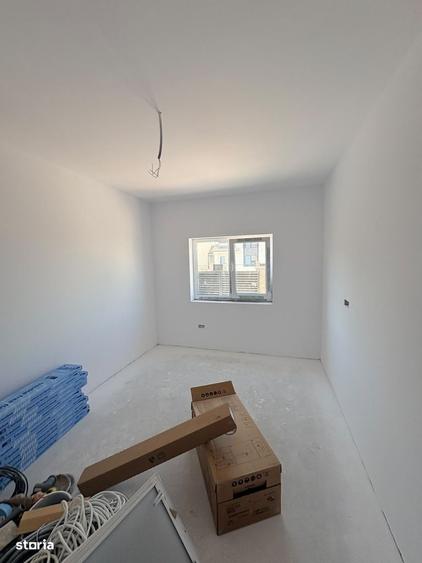 Casă cu 3 camere cu Teren 365 Mp în Central