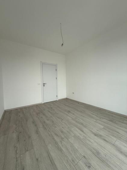 Apartament cu 3 camere - 2 bai { Soseaua Leordeni } - 8
