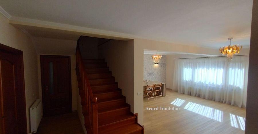 Casa caramida cu placa de beton, Valu lui Traian - 27