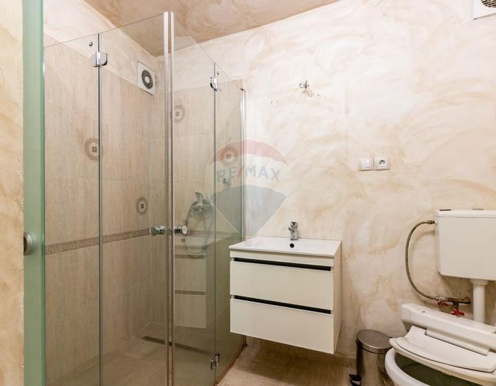 Casa cu identitate, farmec de epoca | consolidata| Marasesti | Unirii - 11