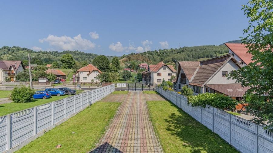 Casa / Vila cu 10 camere de vanzare in Moieciu de Jos - 27