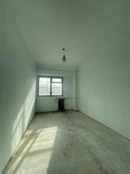 Apartament 3 camere de vanzare zona E3 -Tulcea - 3