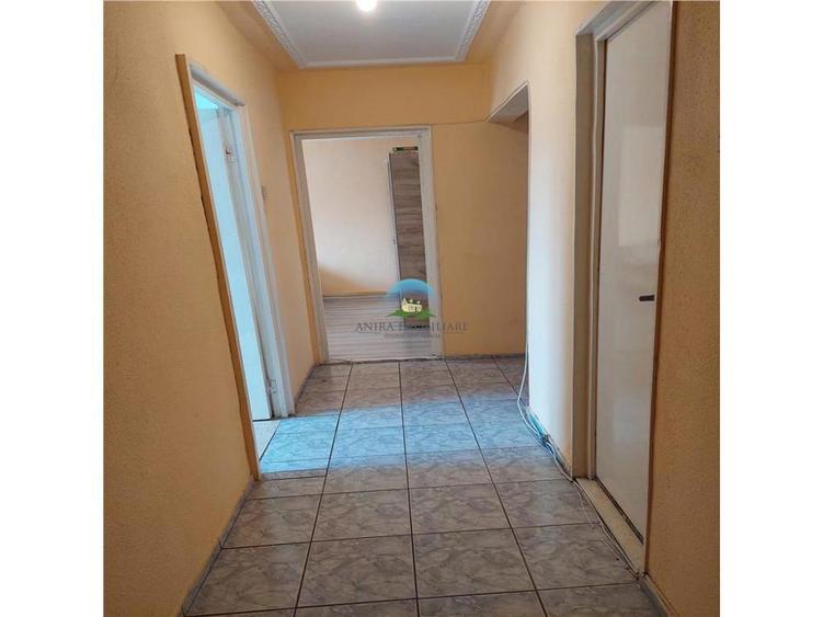 Apartament de vanzare cu 3 camere, decomandat, Manastur, Cluj Napoca - 6