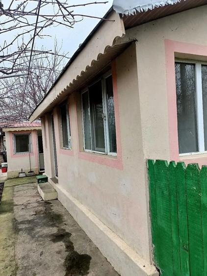 Casă cu 7 camere cu Teren 1352 Mp în Victoria
