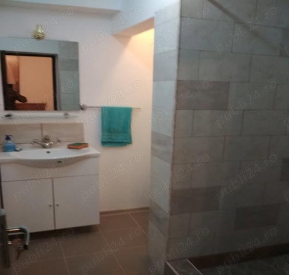 Ofer spre inchiriere garsoniera in apropiere de mol VIVO Pitesti - 1