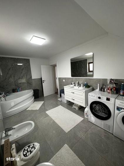 Apartament 4 camere Cuza Voda - 2