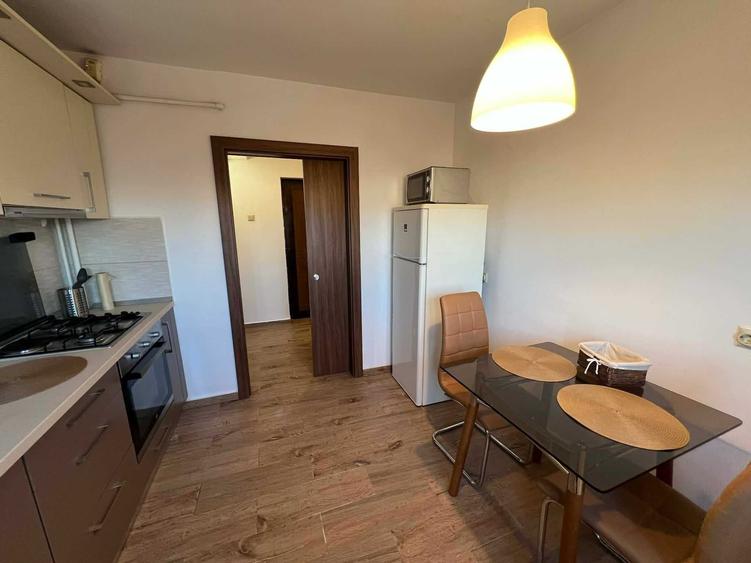 inchiriere apartament 2 camere Modern Favorit langa statia de metrou - 4