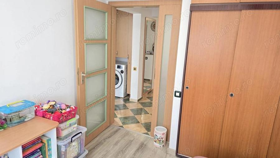 Vand apartament cu 3 camere decomandat in Deva, ultracentral (Al. Neptun), et 3, mobilat, utilat - 13