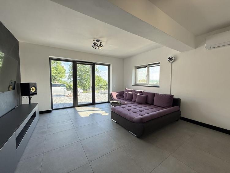 PROPRIETAR COMISION 0%Apartament modern 2 camere parter tip casa + terasa + vedere la iaz Falticeni - 3