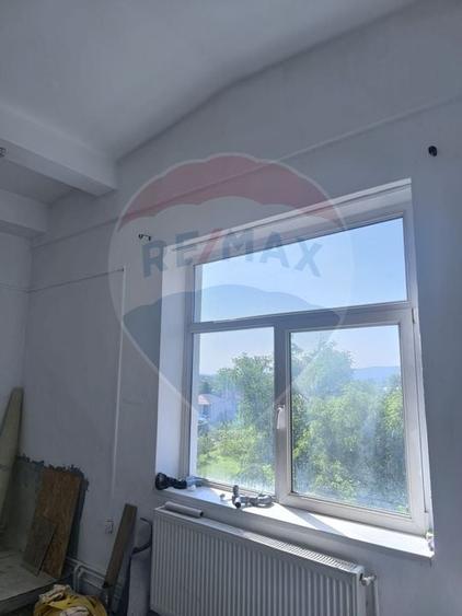 Spațiu comercial de inchiriat - 13