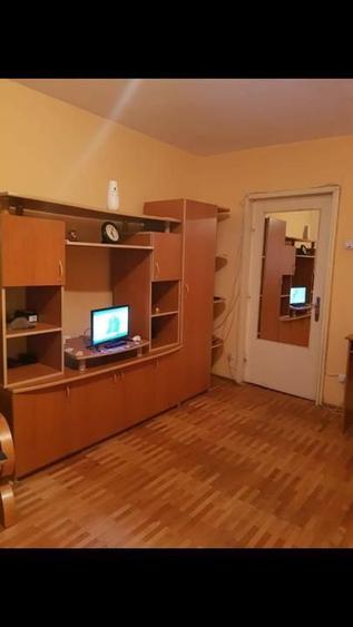 Inchiriez garsoniera in Brazda lui Novac, bl. G3, et. 1 - 6