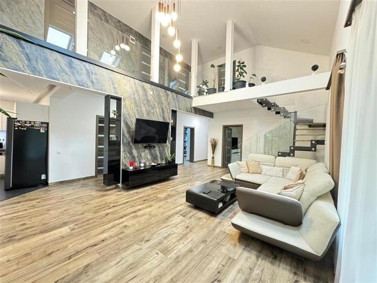 FILM&Tur 3D!Locuinta rafinata, arhitectura cu personalitate,asezare cautata,Live - 1