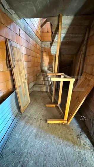 VAND CASA SI TEREN IN ARCALIA, CU TOATE UTILITATILE SI 19 ARI DE TEREN - 12