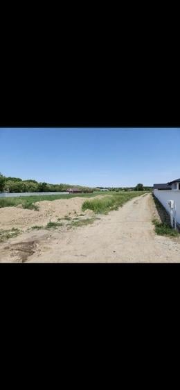 Vand teren intravilan zona Garii Tg.Neamt zona linistita accept schimb - 1