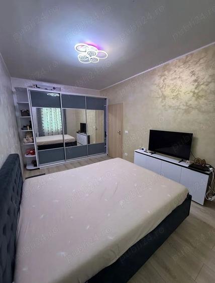 Gradina proprie. Decomandat. La asfalt. - 1