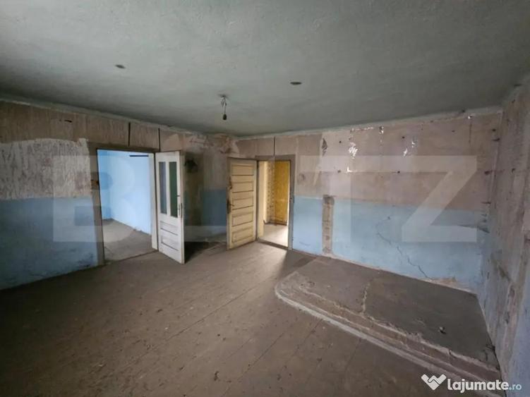 Casa cu 4 camere, demisol si teren 300 mp, Mihoesti, Cam - 9