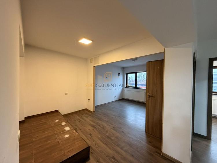 Spatiu comercial, pozitionare excelenta, exact la metrou Aparatorii P - 8