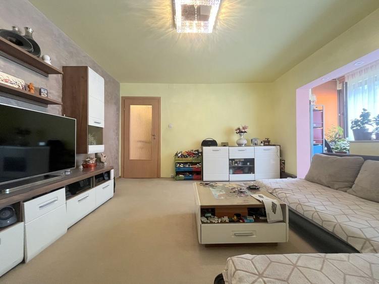 Apartament 3 camere, parter, zonă Girocului, comision 0% - 1