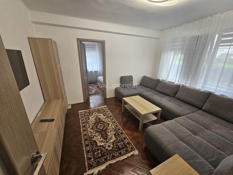 Apartament 2 camere de inchiriat strada Avram Iancu
