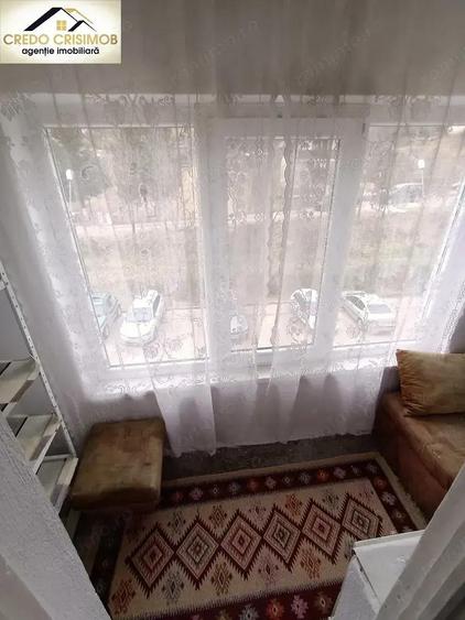 Vand apartament 2 cam cf 1 dec zona Intim etajul 2 - 9