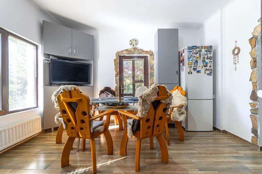 Pensiunea Scarisoara - Refugiul din Inima Rucarului | Comision 0% - 47