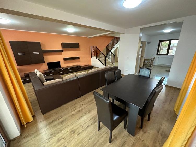 Casă / Vilă cu 4 camere de vanzare  în zona Aradului - 13