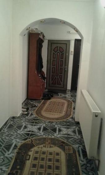 Apartament 3 camere, decomandat, CUG - 8