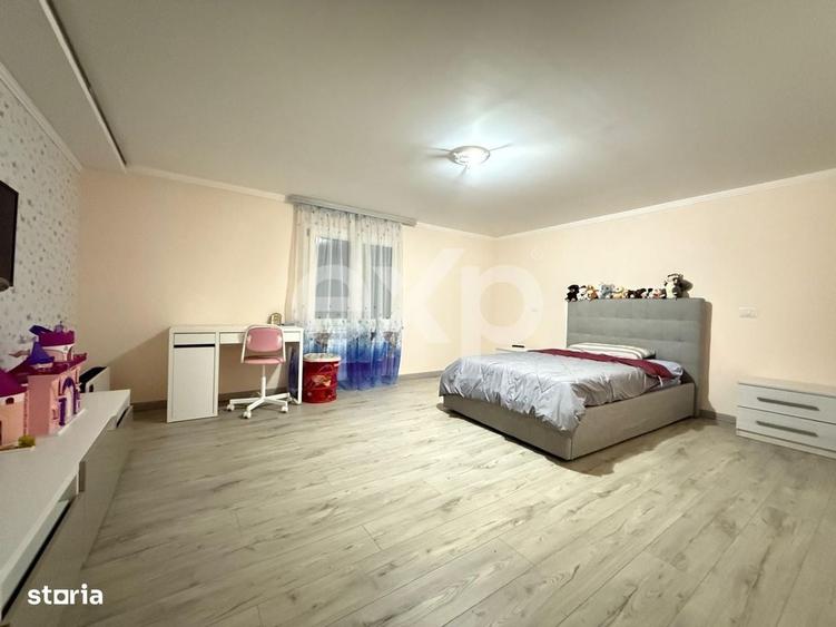 Casă cu 4 camere în Șerbești