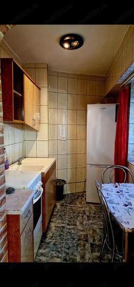 Garsonieră decomandată în Exterior Vest