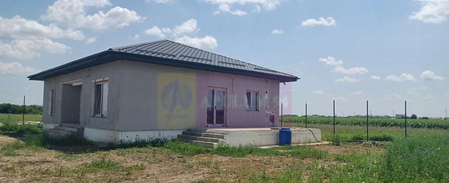 Casa noua parter, 4 camere, curte 400mp, Sabareni - 3