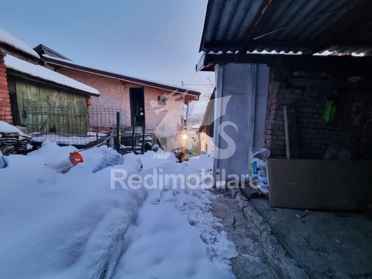 Casă funcțională, curte proprie, finisaje moderne - 13