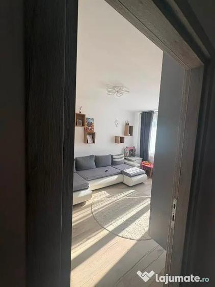 Apartament 2 camere zona TRACTORUL,Str Nicolae Labis - 7