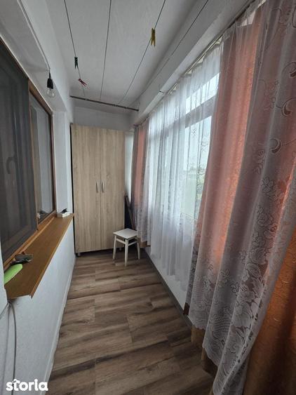 2 camere decomandate, Micro 14, zona Centrului Medical Irina - 2