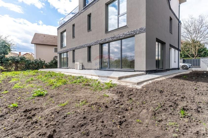 Duplex 5 camere, 60mp terase, zona linistita, comision 0 - 3