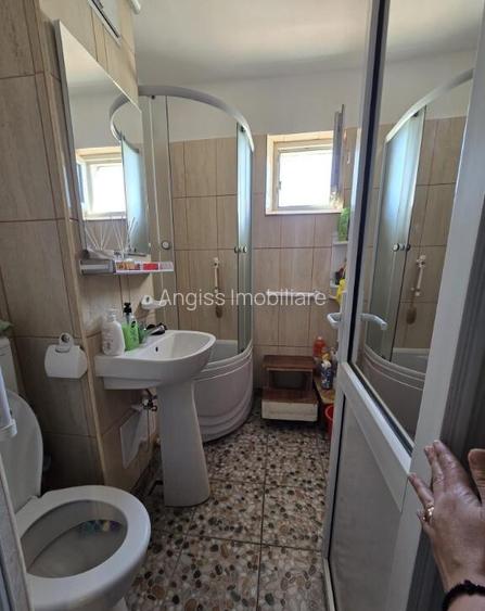 APARTAMENT 3 CAMERE str NEPTUN 60mp