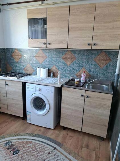 Vand sau inchiriez garsoniera - 3