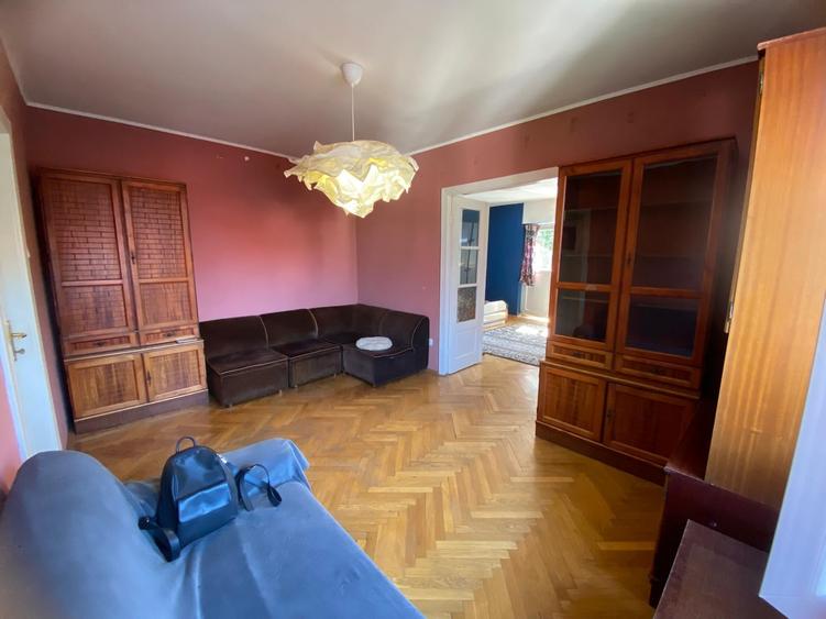 Apartament cu 2 camere nedecomandat în Dorobanți