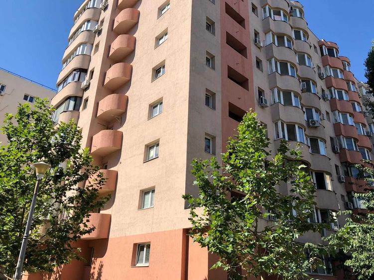 PROPRIETAR vand/schimb garsoniera Nerva Traian Carlova bloc reabilitat - 3