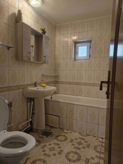 Inchiriez 2 dec la Lidl Nicolina pf - 7