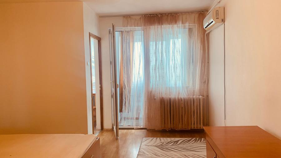 Garsoniera Dristor - metrou, stradal, mobilata si utilata complet, renovata - 2