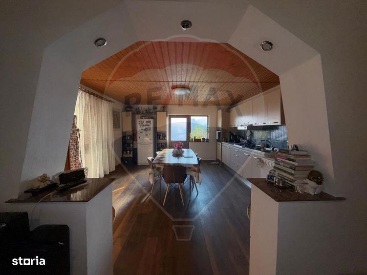 Casa cu teren de vanzare Golesti-Ramnicu Valcea / Manastirea Filimon - 2